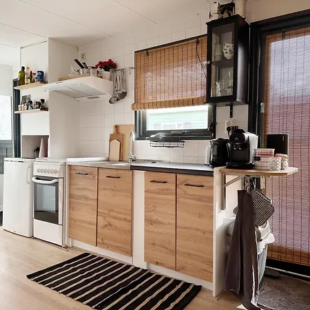 552 Op Recreatiepark De Wielen Chalet
